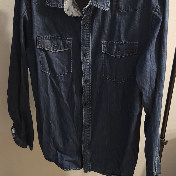 Jean jacket - Picture 2 of 3